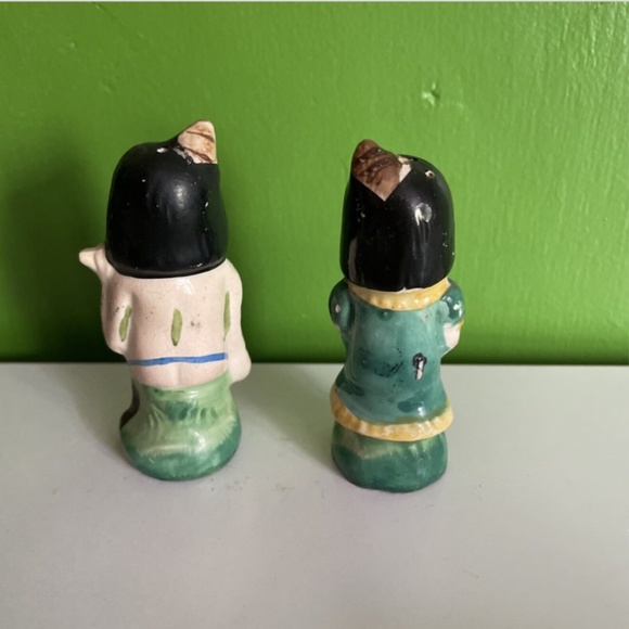 Vtg Native American Indian Chief Salt & Pepper Shaker Set ceramic figure Japan - Picture 3 of 5
